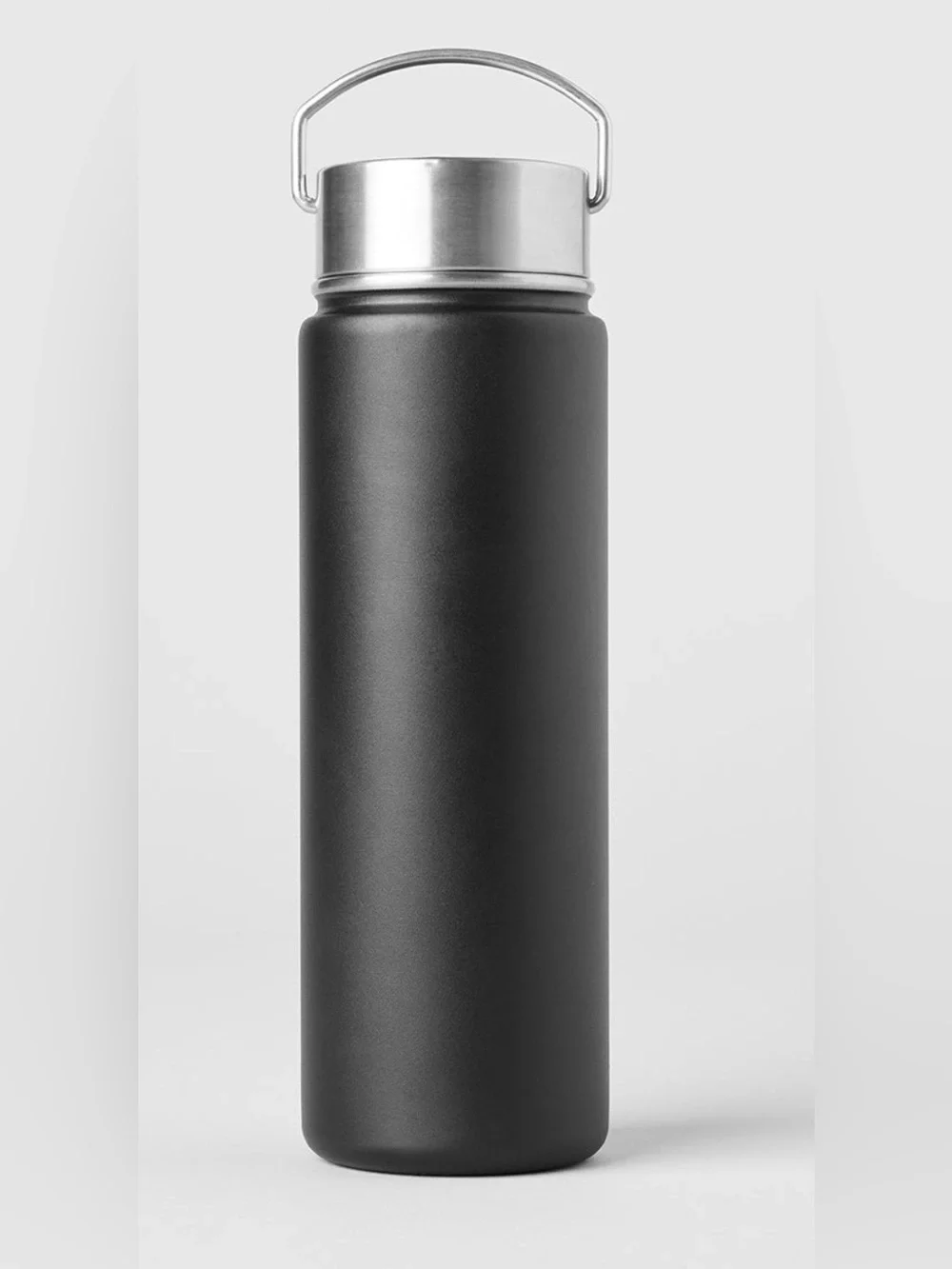 ALO Yoga Black Aluminum Water Bottle with Carry Handle NWT 24oz